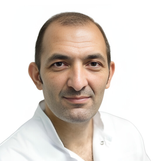 Врач Акопян Симон Меружанович 