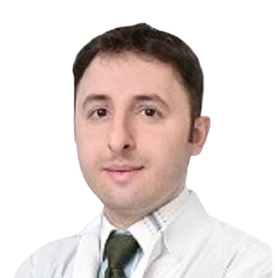 Врач Мансур Ахмад 